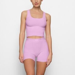 SKIMS SOFT LOUNGE TANK LIMITED EDITION: PETAL SMALL